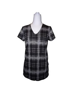 NWT Touch Me Black Plaid V-Neck Short Sleeve Top M
